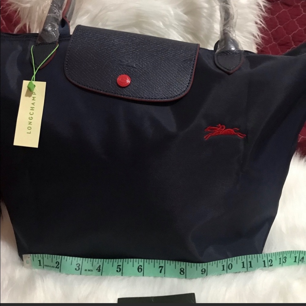 NWT.  Longcahsmp Le Pliage Club Navy Blue Large